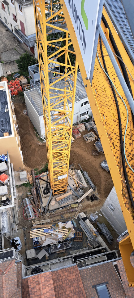 Liebherr 250EC-B12 Litronic - Torenkraan: afbeelding 4 Liebherr 250EC-B12 Litronic - Torenkraan: afbeelding 4