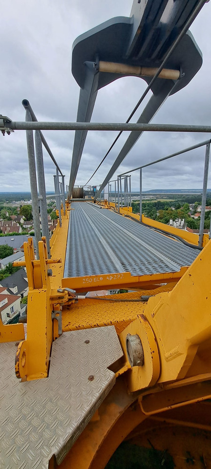 Liebherr 250EC-B12 Litronic - Torenkraan: afbeelding 3 Liebherr 250EC-B12 Litronic - Torenkraan: afbeelding 3