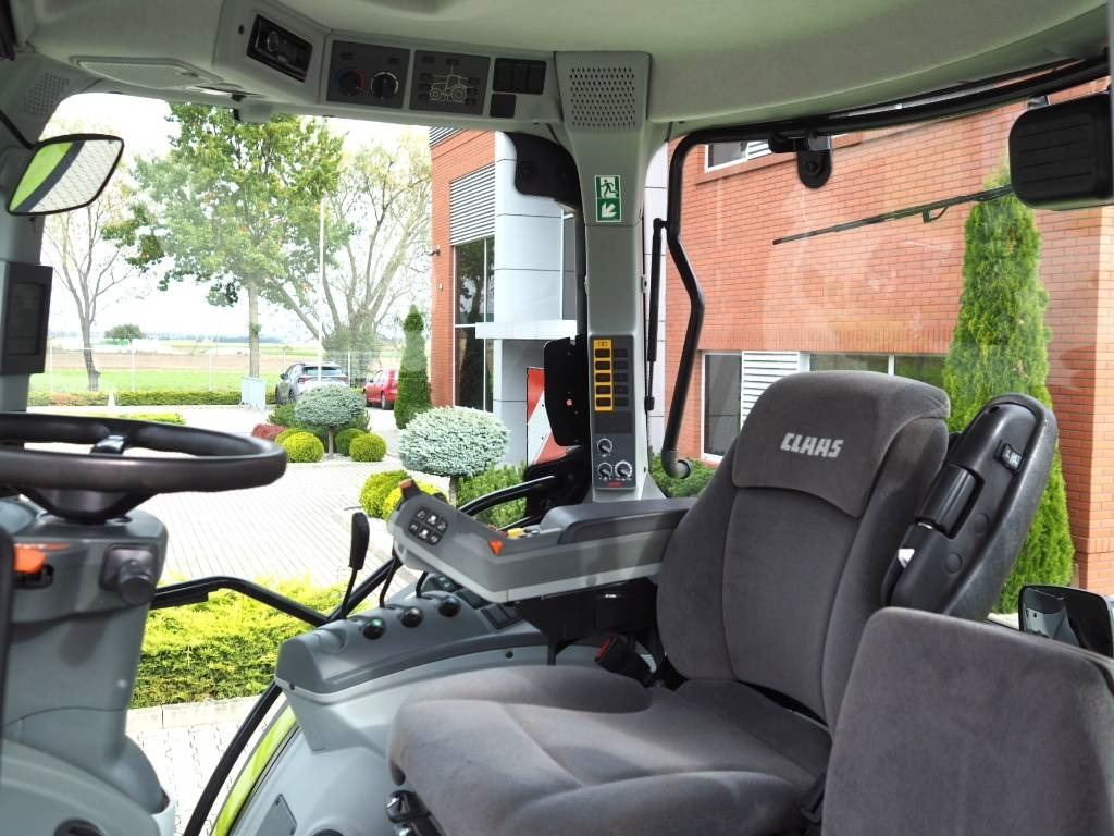 Claas Arion 610 CIS - Tractor: afbeelding 5 Claas Arion 610 CIS - Tractor: afbeelding 5