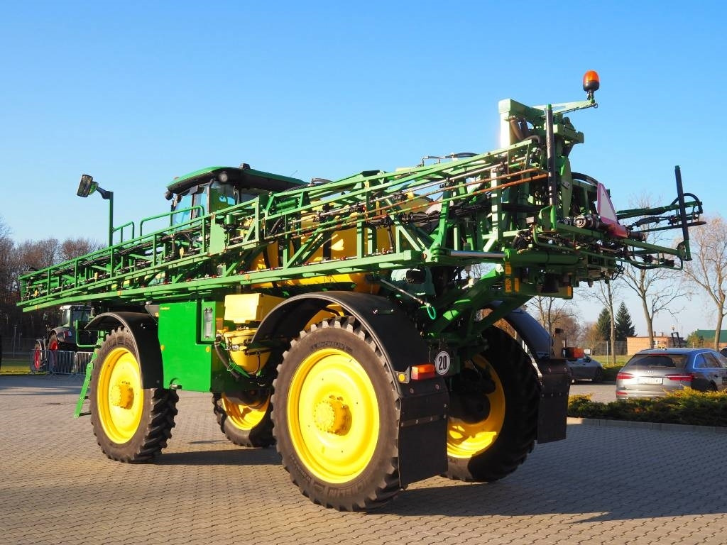 John Deere R4040i - Zelfrijdende veldspuit: afbeelding 2 John Deere R4040i - Zelfrijdende veldspuit: afbeelding 2