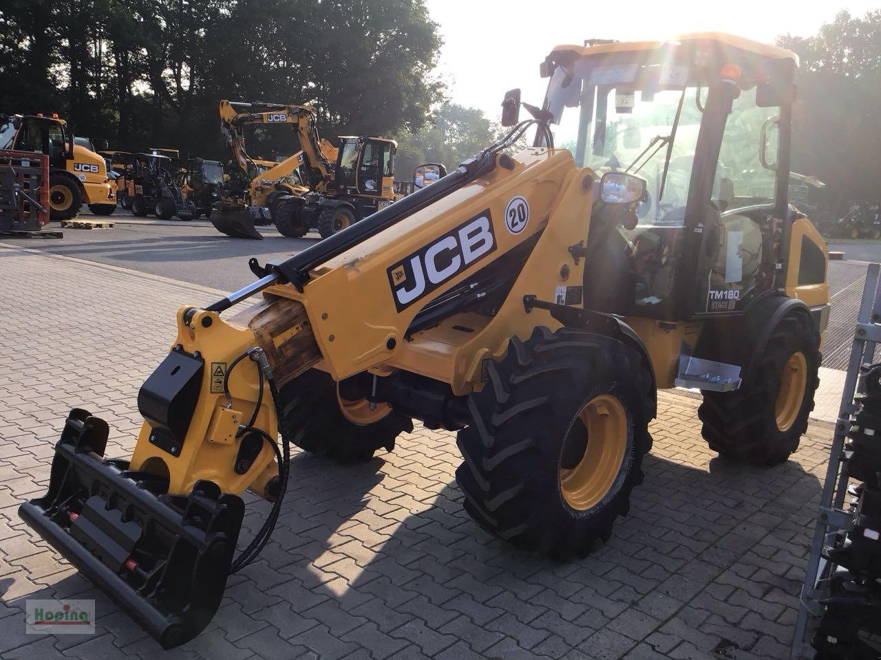 JCB TM180 AGRI - Telescooplader: afbeelding 1 JCB TM180 AGRI - Telescooplader: afbeelding 1