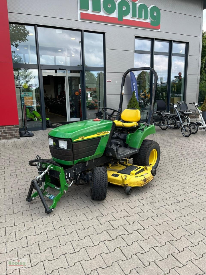 John Deere LV 2210 - Gazonmaaier: afbeelding 1 John Deere LV 2210 - Gazonmaaier: afbeelding 1