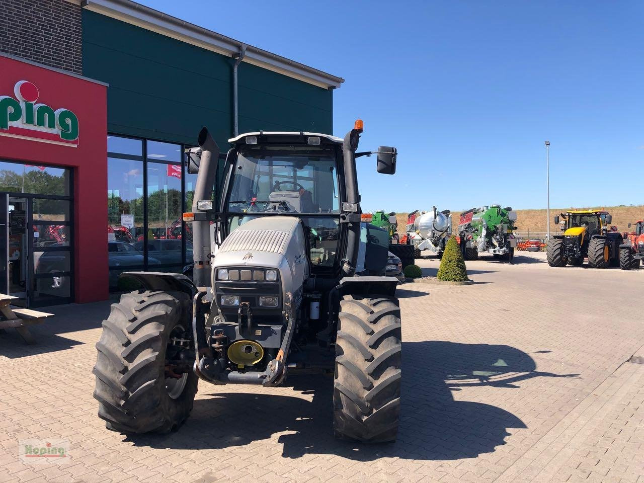 Lamborghini R6 140 Deutz M610 - Tractor: afbeelding 2 Lamborghini R6 140 Deutz M610 - Tractor: afbeelding 2