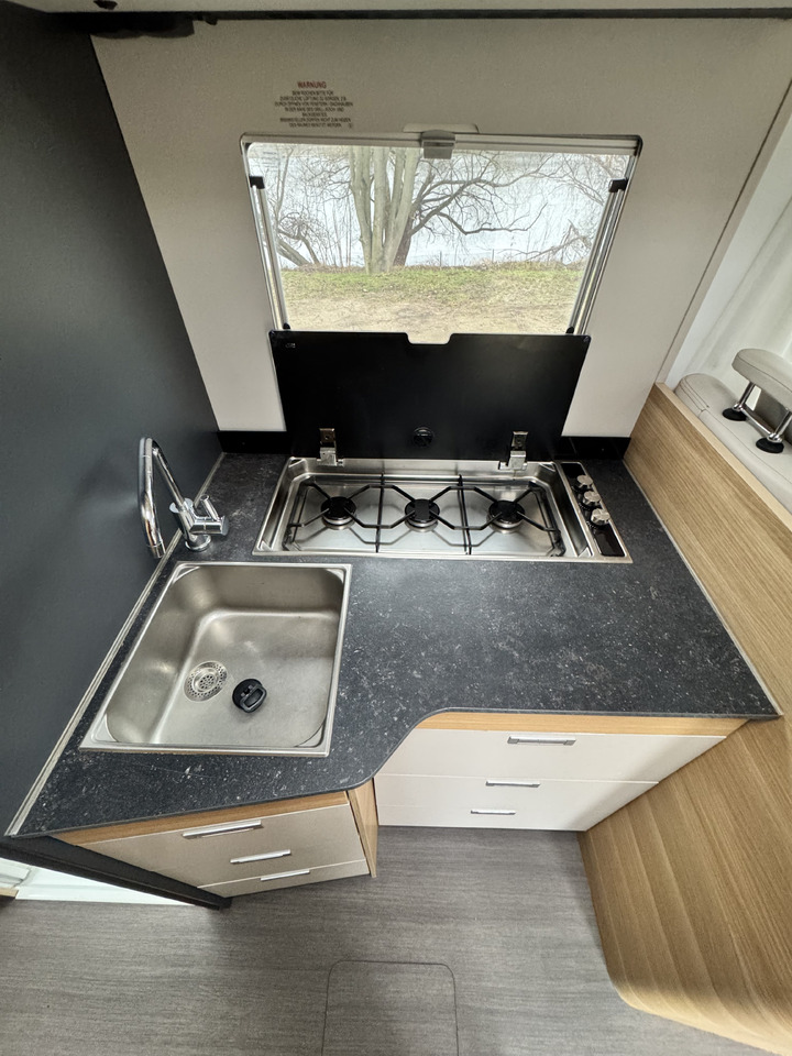 Camper Adria Matrix M 670 SL: afbeelding 7