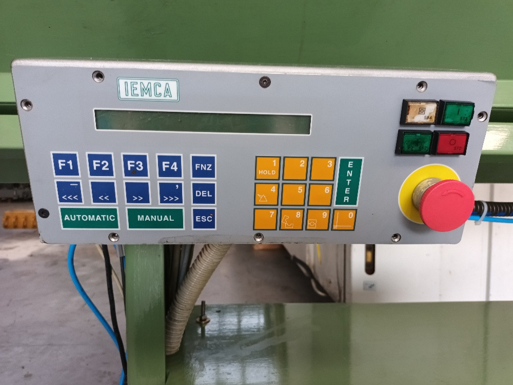 Caricatore di barre Iemca BOSS 542/37 - Metaalbewerkingsmachine: afbeelding 5 Caricatore di barre Iemca BOSS 542/37 - Metaalbewerkingsmachine: afbeelding 5