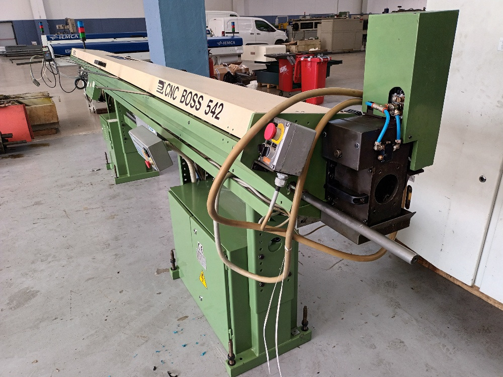 Caricatore di barre Iemca BOSS 542/37 - Metaalbewerkingsmachine: afbeelding 2 Caricatore di barre Iemca BOSS 542/37 - Metaalbewerkingsmachine: afbeelding 2
