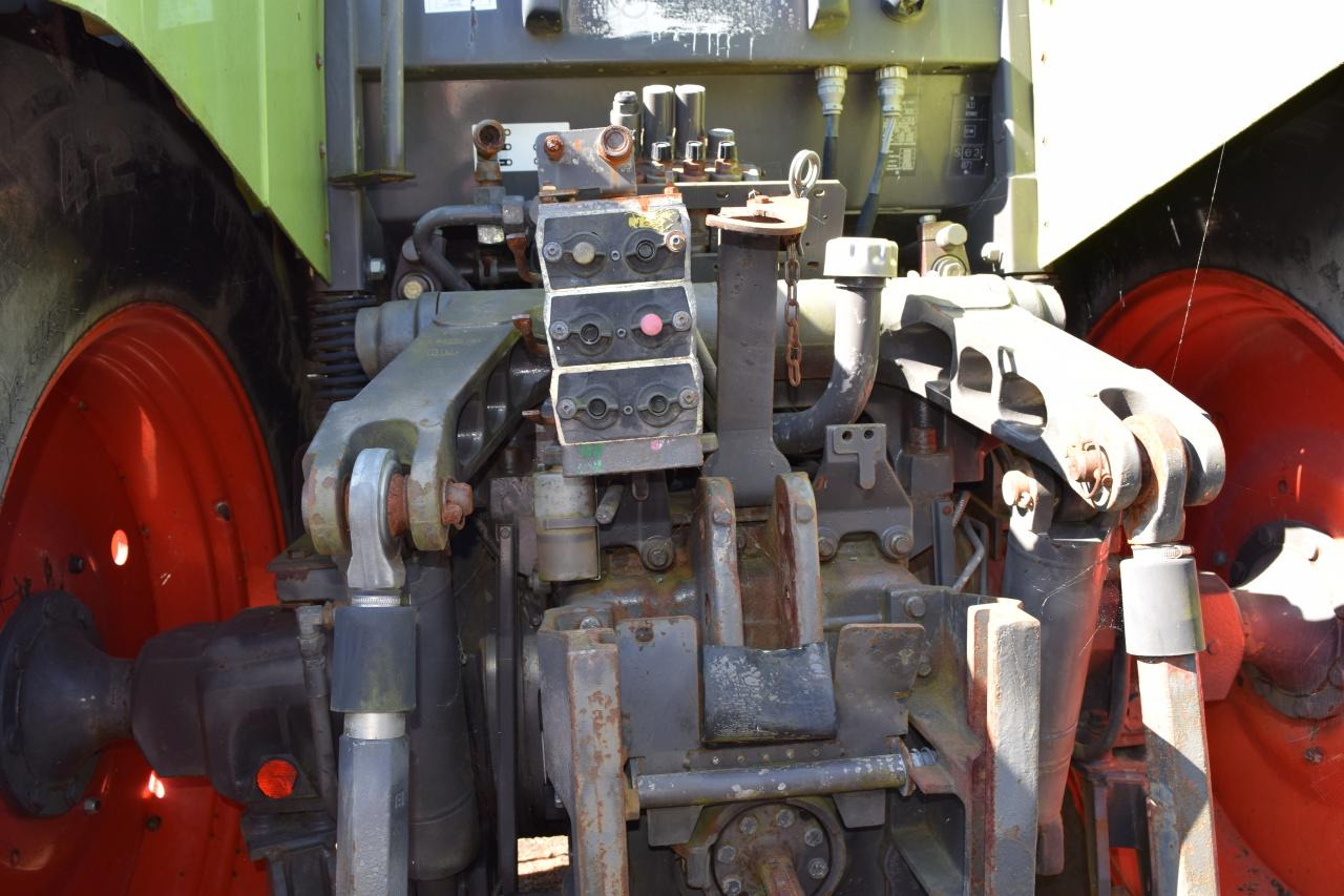 CLAAS Ares 826 RZ - Tractor: afbeelding 5 CLAAS Ares 826 RZ - Tractor: afbeelding 5