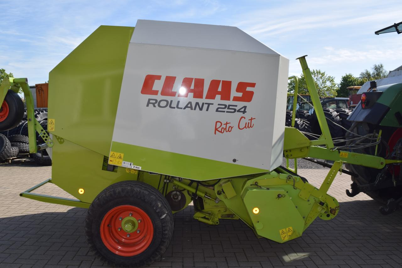CLAAS Rollant 254 RC - Ronde balenpers: afbeelding 2 CLAAS Rollant 254 RC - Ronde balenpers: afbeelding 2