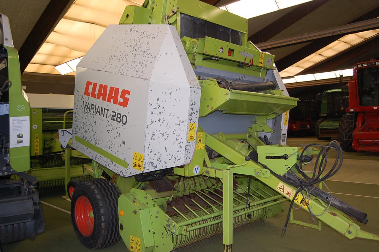 CLAAS Variant 280 - Ronde balenpers: afbeelding 2 CLAAS Variant 280 - Ronde balenpers: afbeelding 2