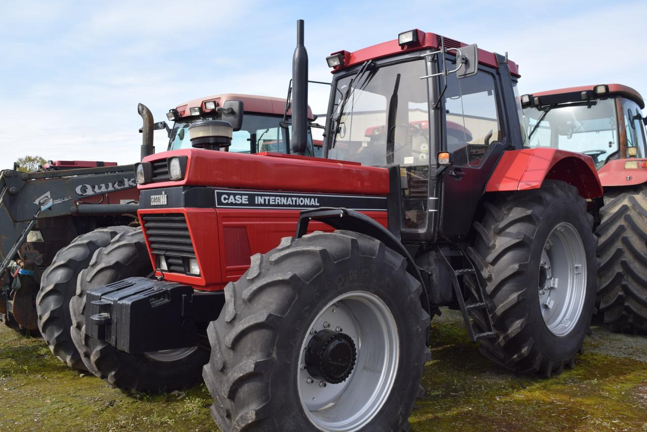 Case-IH 1455 XLA - Tractor: afbeelding 2 Case-IH 1455 XLA - Tractor: afbeelding 2