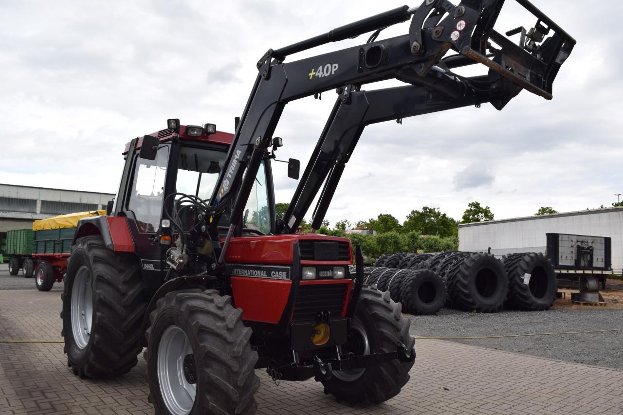 Case-IH 844 A/S - Tractor: afbeelding 2 Case-IH 844 A/S - Tractor: afbeelding 2