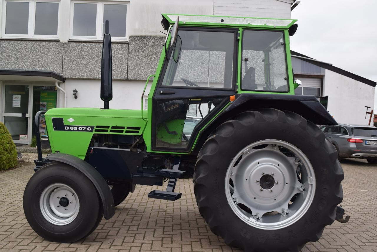 Deutz-Fahr D6507 C - Tractor: afbeelding 4 Deutz-Fahr D6507 C - Tractor: afbeelding 4