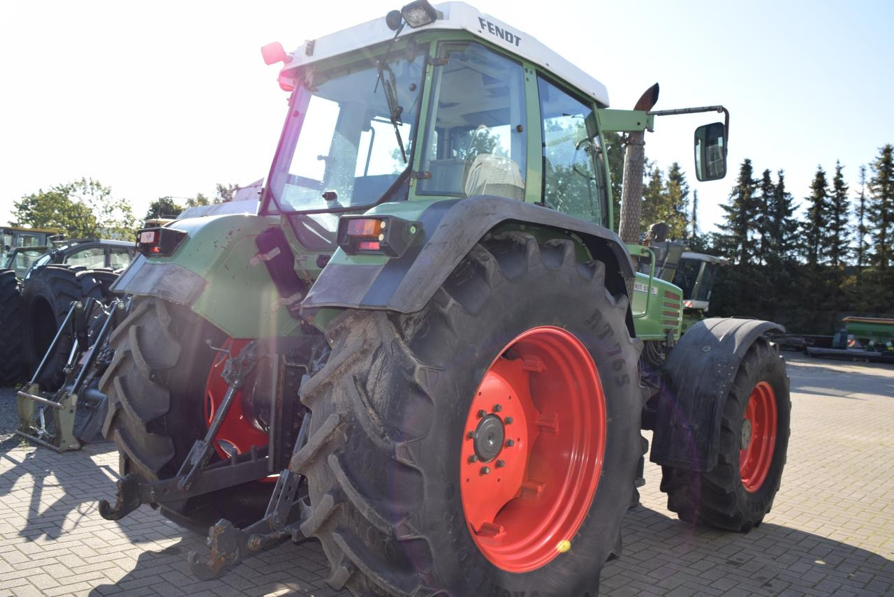 Fendt Favorit 512 - Tractor: afbeelding 4 Fendt Favorit 512 - Tractor: afbeelding 4