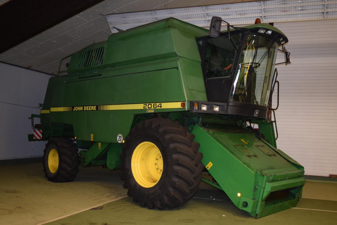 John Deere 2064 - Maaidorser: afbeelding 1 John Deere 2064 - Maaidorser: afbeelding 1