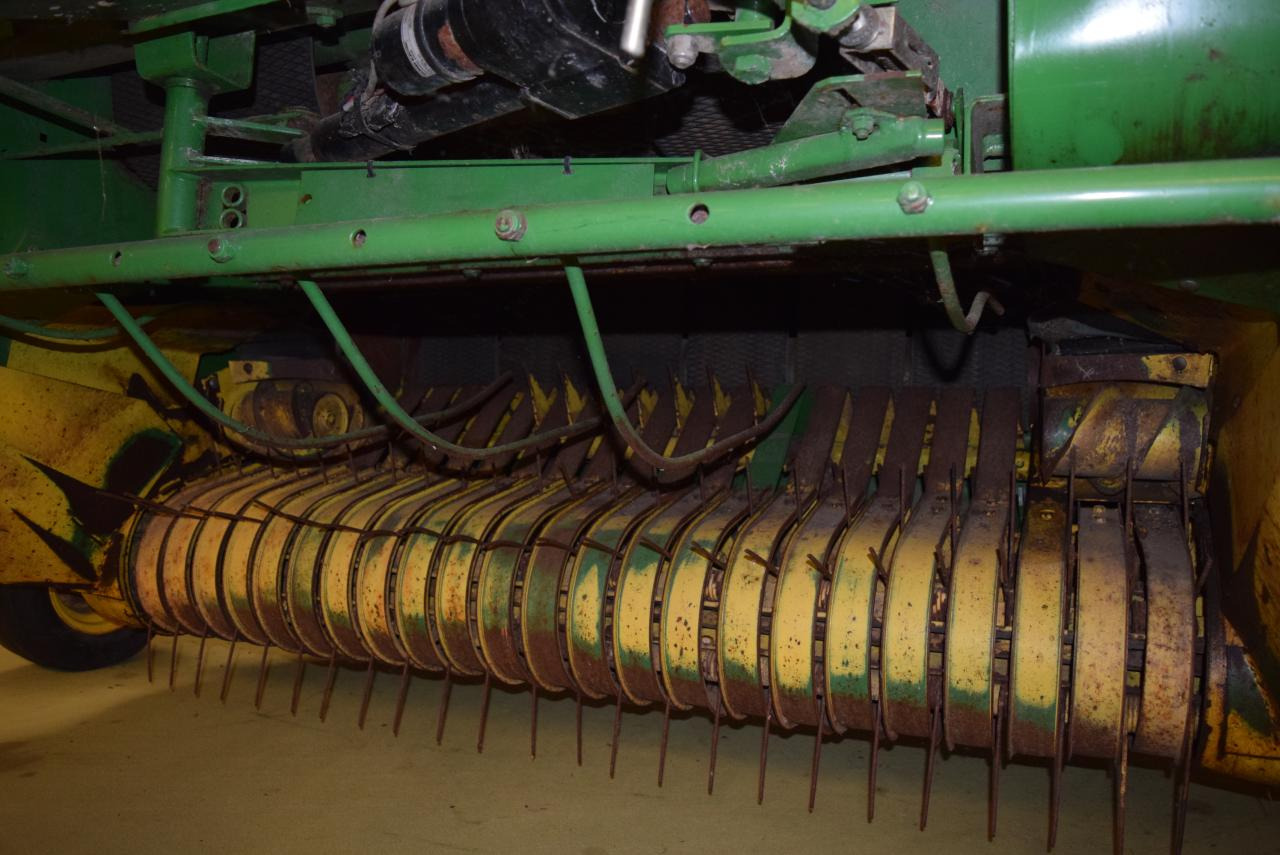 John Deere 580 - Ronde balenpers: afbeelding 5 John Deere 580 - Ronde balenpers: afbeelding 5