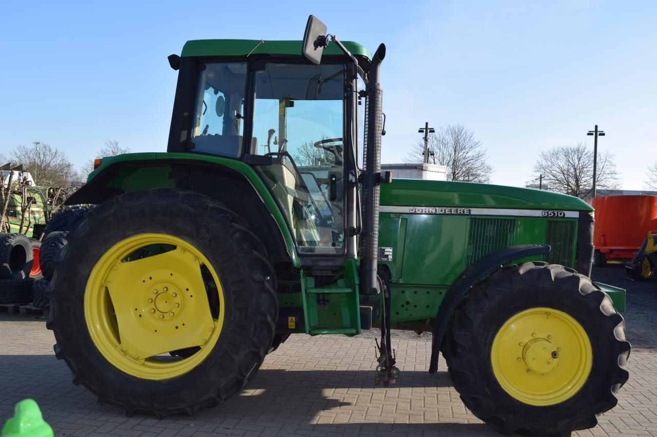 John Deere 6510 - Tractor: afbeelding 4 John Deere 6510 - Tractor: afbeelding 4