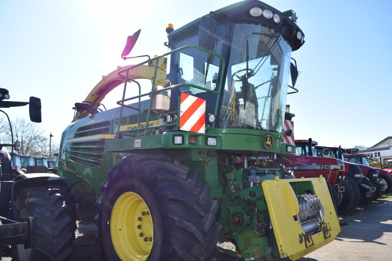 John Deere 7250 i - Hakselaar: afbeelding 3 John Deere 7250 i - Hakselaar: afbeelding 3