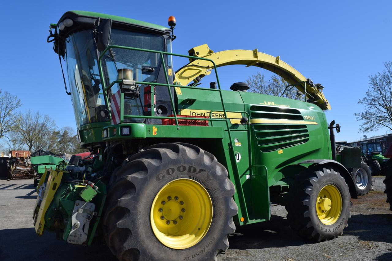 John Deere 7250 i - Hakselaar: afbeelding 1 John Deere 7250 i - Hakselaar: afbeelding 1