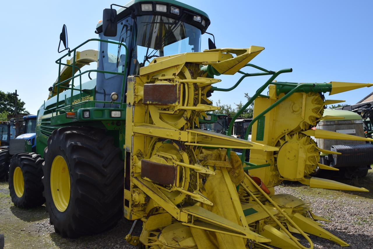 John Deere 7400 - Hakselaar: afbeelding 2 John Deere 7400 - Hakselaar: afbeelding 2