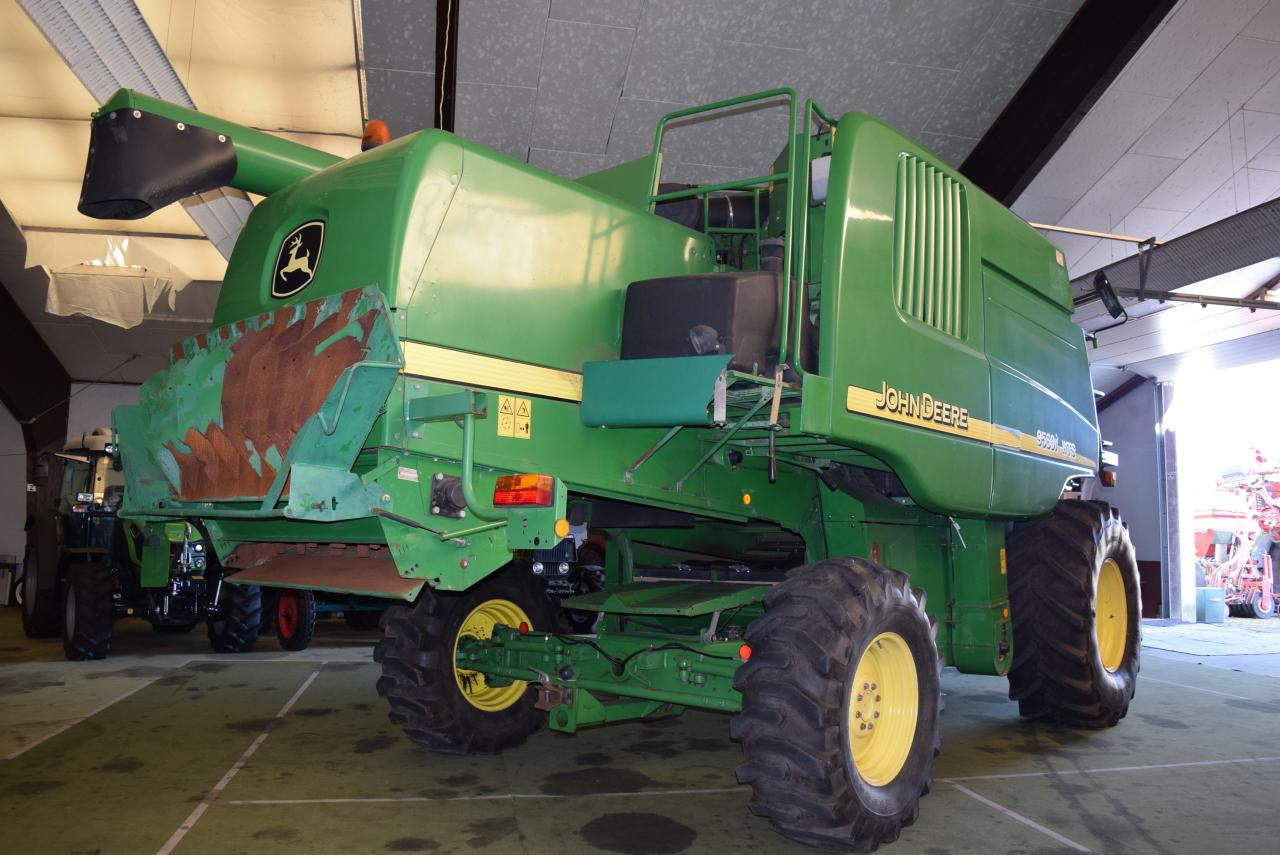 John Deere 9560 i WTS - Maaidorser: afbeelding 5 John Deere 9560 i WTS - Maaidorser: afbeelding 5