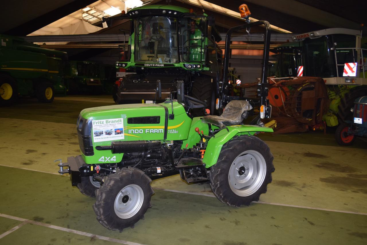 Klein-/Schmalspurtraktor - Tractor: afbeelding 2 Klein-/Schmalspurtraktor - Tractor: afbeelding 2
