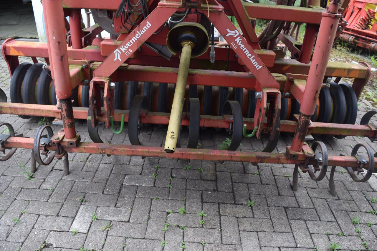 Kverneland Accord Pneumatic DA - Zaaimachine: afbeelding 4 Kverneland Accord Pneumatic DA - Zaaimachine: afbeelding 4