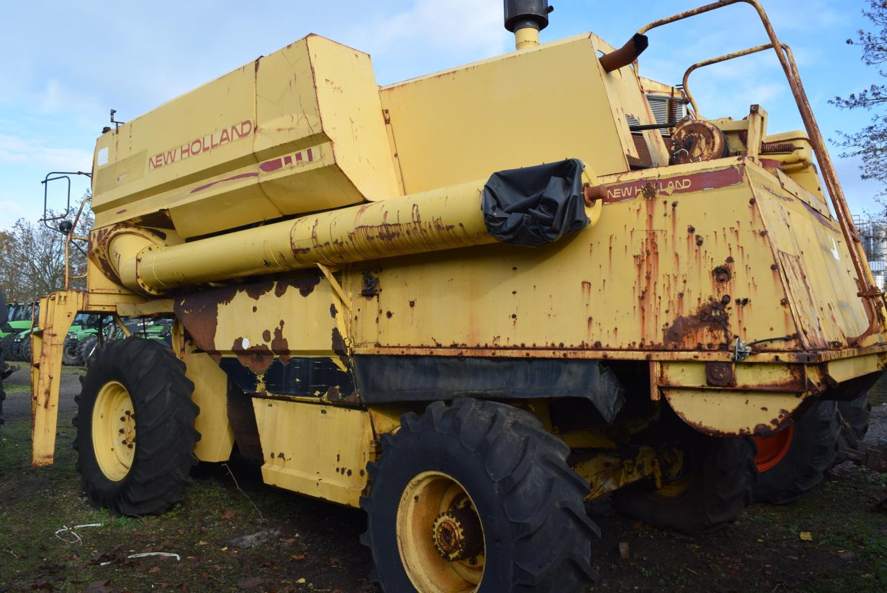 New Holland TF 44 - Maaidorser: afbeelding 2 New Holland TF 44 - Maaidorser: afbeelding 2