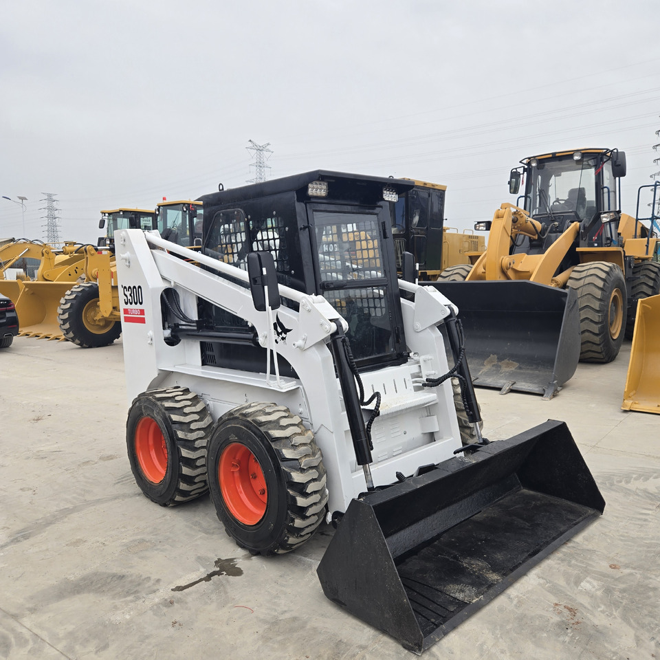 BOBCAT S300 - Schranklader: afbeelding 5 BOBCAT S300 - Schranklader: afbeelding 5