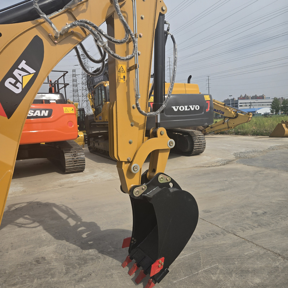 CAT 426F - Graaflaadmachine: afbeelding 2 CAT 426F - Graaflaadmachine: afbeelding 2