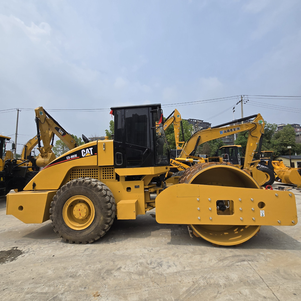 CAT CS683E - Schapenpootwals/ Grondverdichter: afbeelding 3 CAT CS683E - Schapenpootwals/ Grondverdichter: afbeelding 3