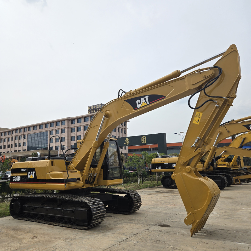 CATERPILLAR 320BL - Rupsgraafmachine: afbeelding 3 CATERPILLAR 320BL - Rupsgraafmachine: afbeelding 3