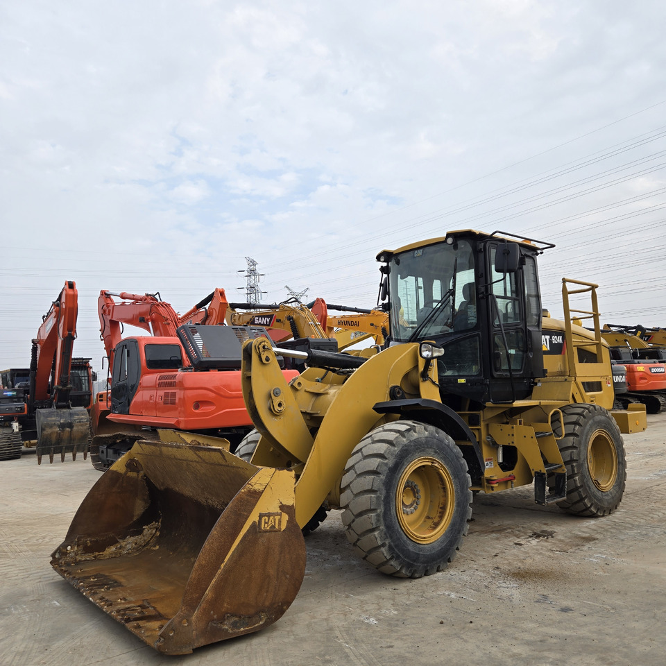 CATERPILLAR 924K - Mobiele graafmachine: afbeelding 2 CATERPILLAR 924K - Mobiele graafmachine: afbeelding 2