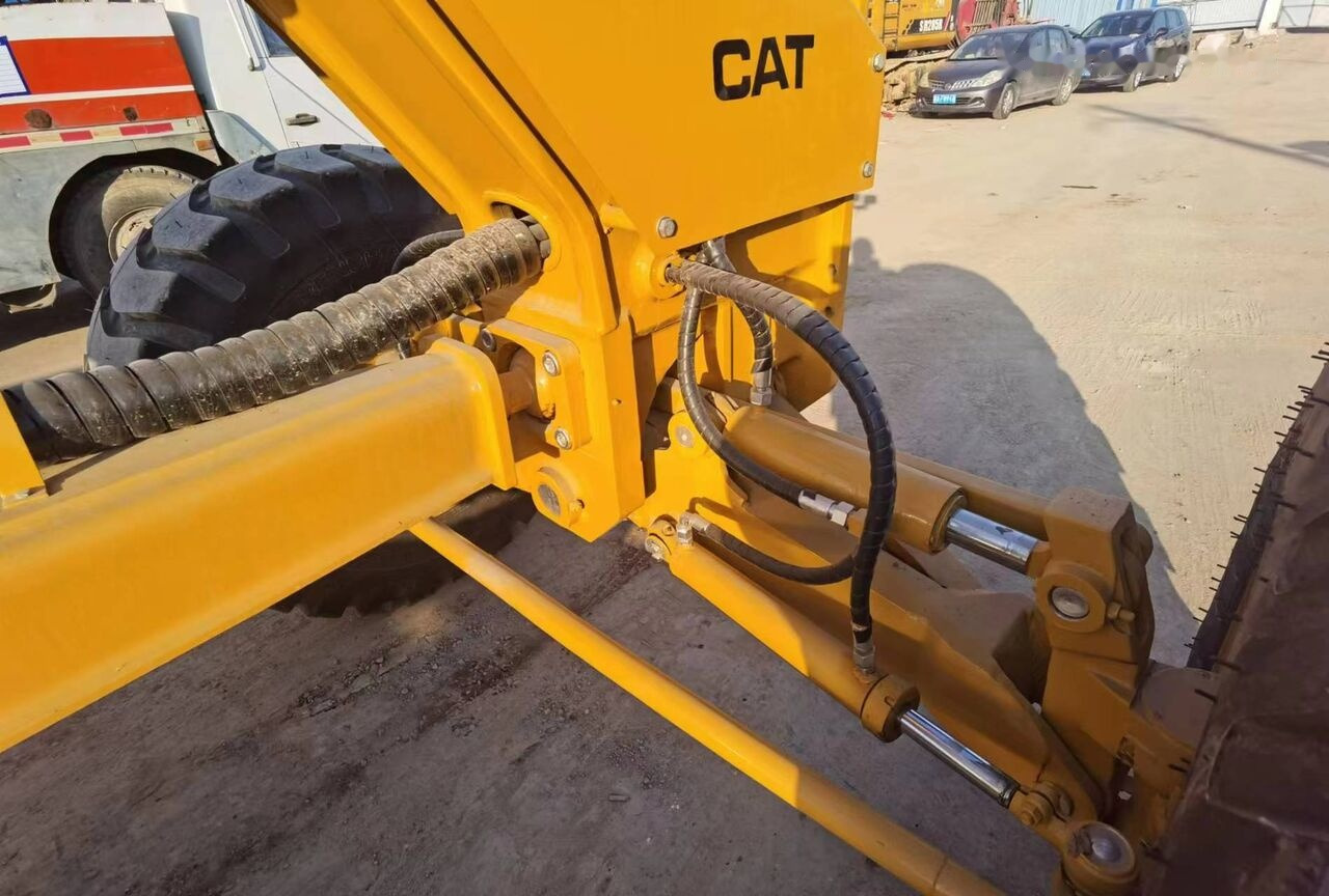 Caterpillar 120K - Grader: afbeelding 5 Caterpillar 120K - Grader: afbeelding 5