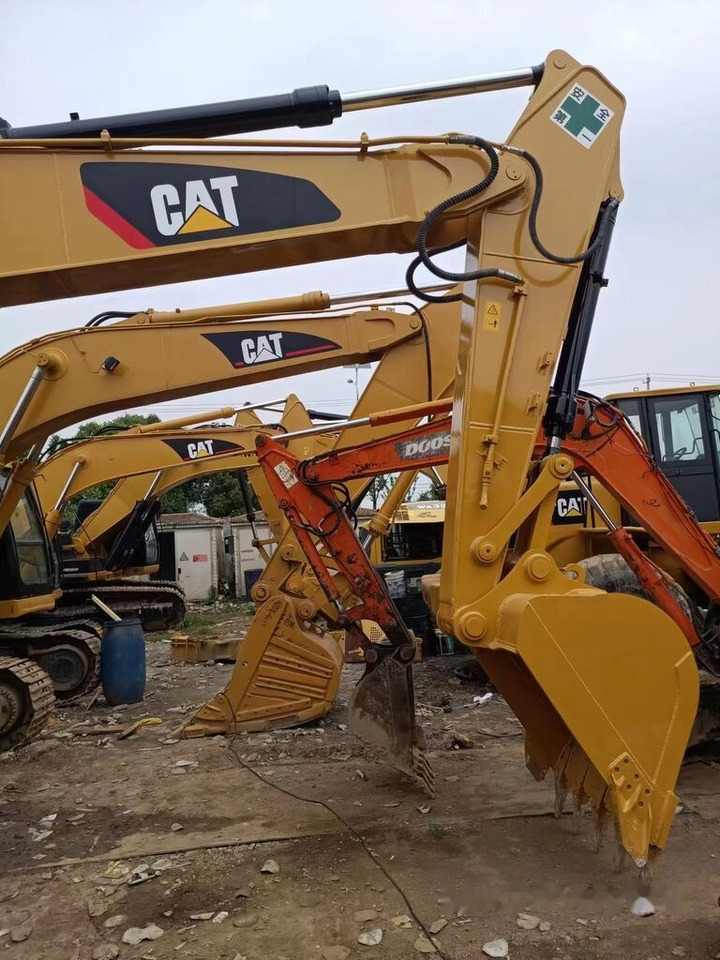 Caterpillar 320D - Rupsgraafmachine: afbeelding 2 Caterpillar 320D - Rupsgraafmachine: afbeelding 2