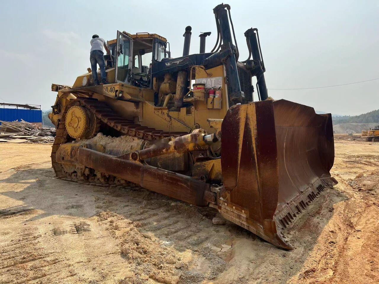 Caterpillar D10N - Bulldozer: afbeelding 2 Caterpillar D10N - Bulldozer: afbeelding 2