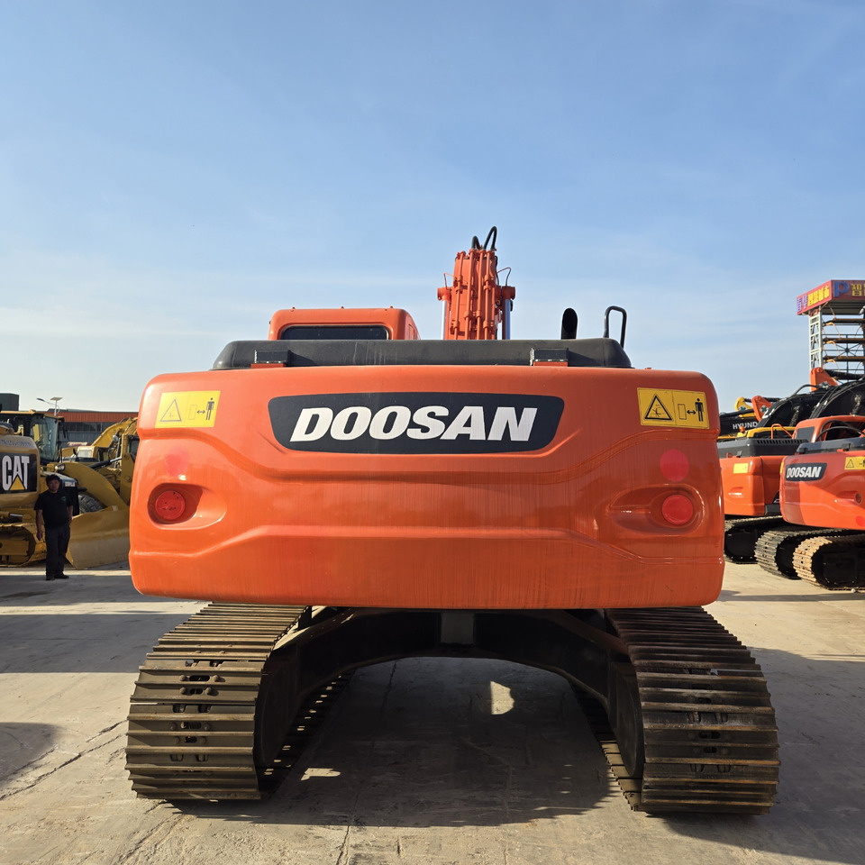 Rupsgraafmachine DOOSAN DX225LCA: afbeelding 6