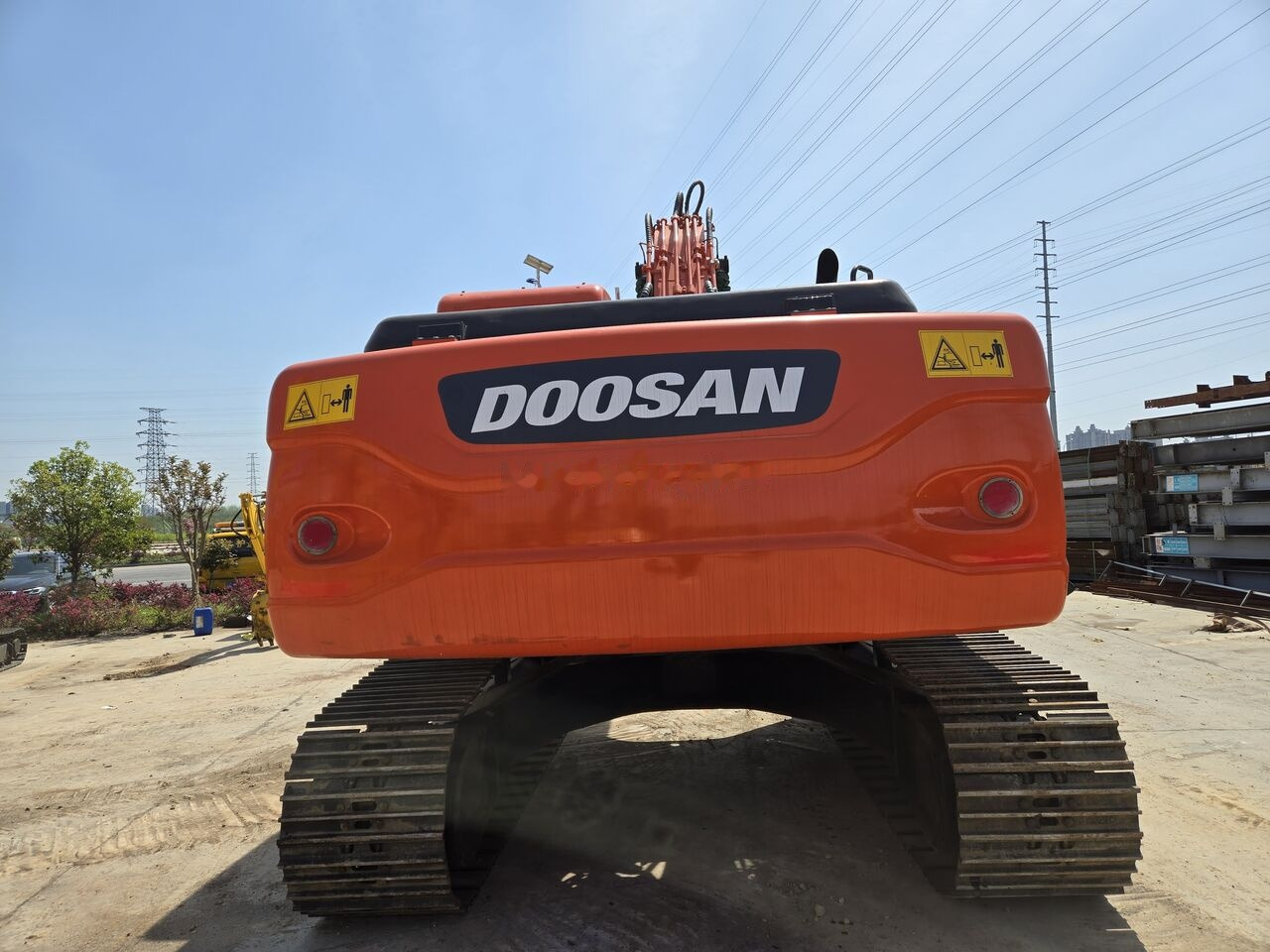 Doosan DX225 - Rupsgraafmachine: afbeelding 3 Doosan DX225 - Rupsgraafmachine: afbeelding 3