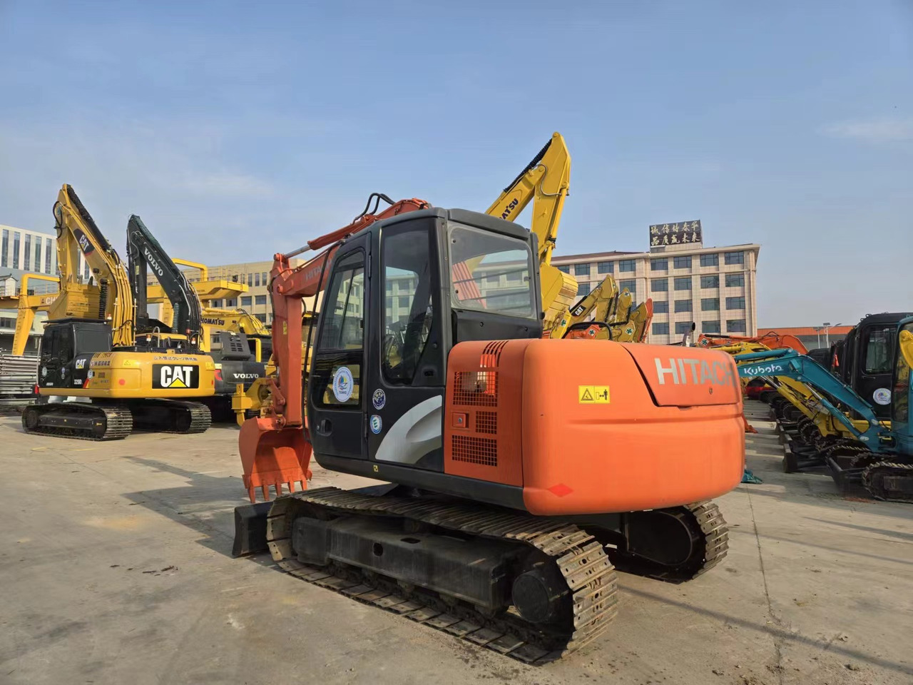 HITACHI ZX60 - Minigraafmachine: afbeelding 3 HITACHI ZX60 - Minigraafmachine: afbeelding 3