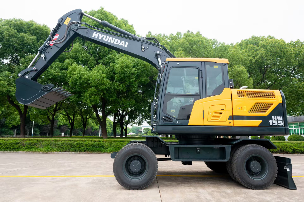 HYUNDAI HW155 - Mobiele graafmachine: afbeelding 4 HYUNDAI HW155 - Mobiele graafmachine: afbeelding 4