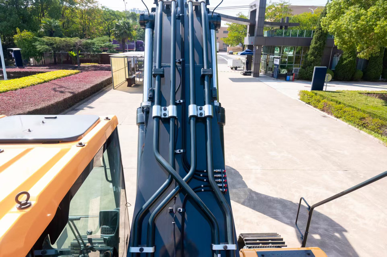 Nieuw Rupsgraafmachine HYUNDAI HX375L: afbeelding 13 Nieuw Rupsgraafmachine HYUNDAI HX375L: afbeelding 13