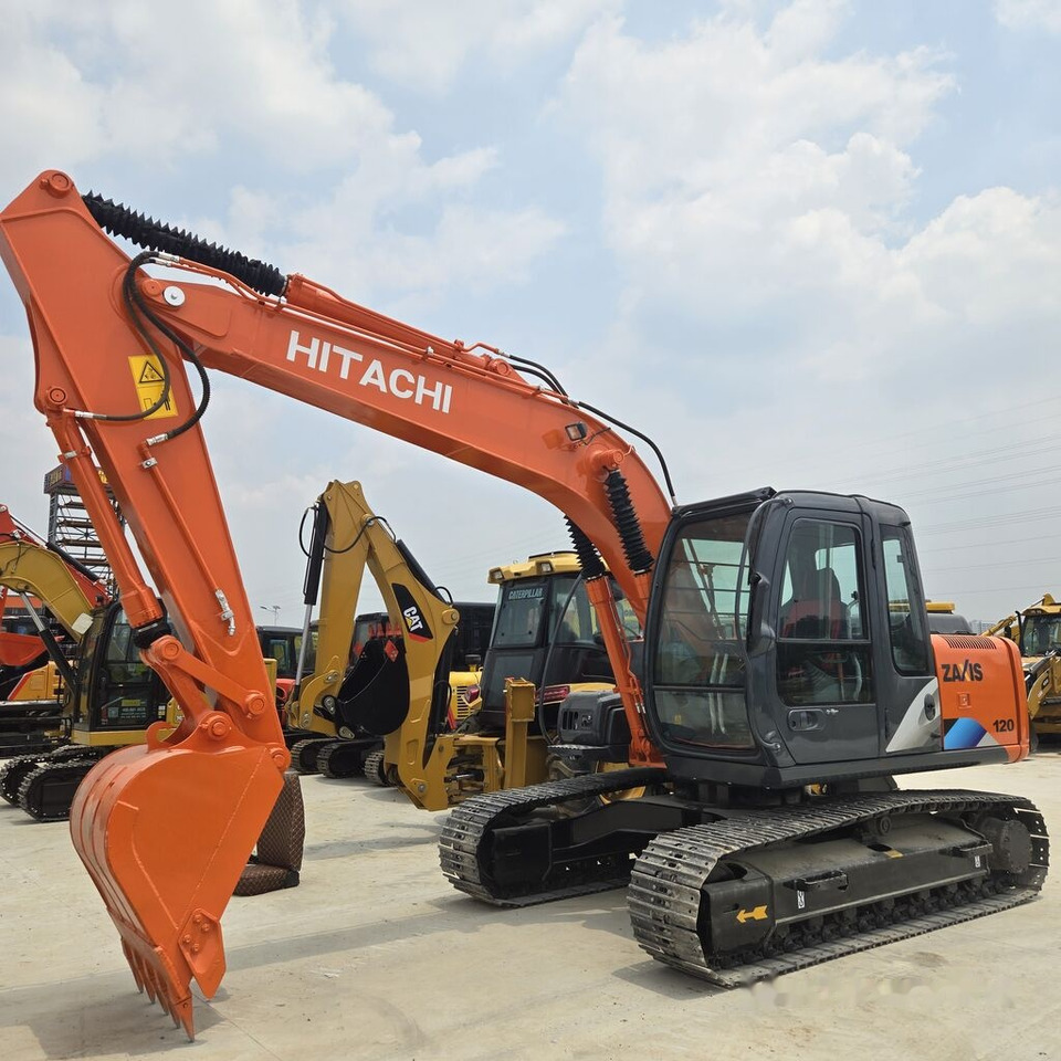 Hitachi ZX120 - Rupsgraafmachine: afbeelding 3 Hitachi ZX120 - Rupsgraafmachine: afbeelding 3