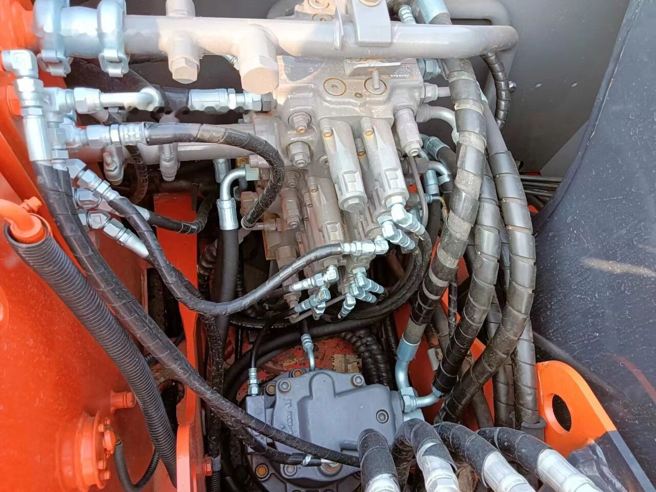 Minigraafmachine Hitachi ZX70: afbeelding 8 Minigraafmachine Hitachi ZX70: afbeelding 8