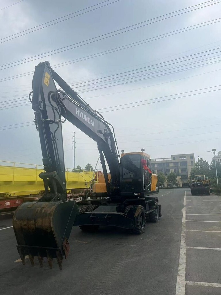 Leasing Hyundai 210W-9 Hyundai 210W-9: afbeelding 6