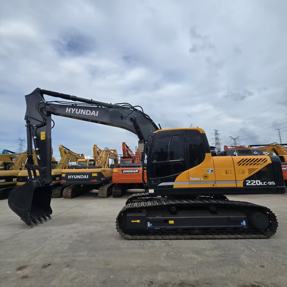 Hyundai R220LC-9S - Rupsgraafmachine: afbeelding 4 Hyundai R220LC-9S - Rupsgraafmachine: afbeelding 4
