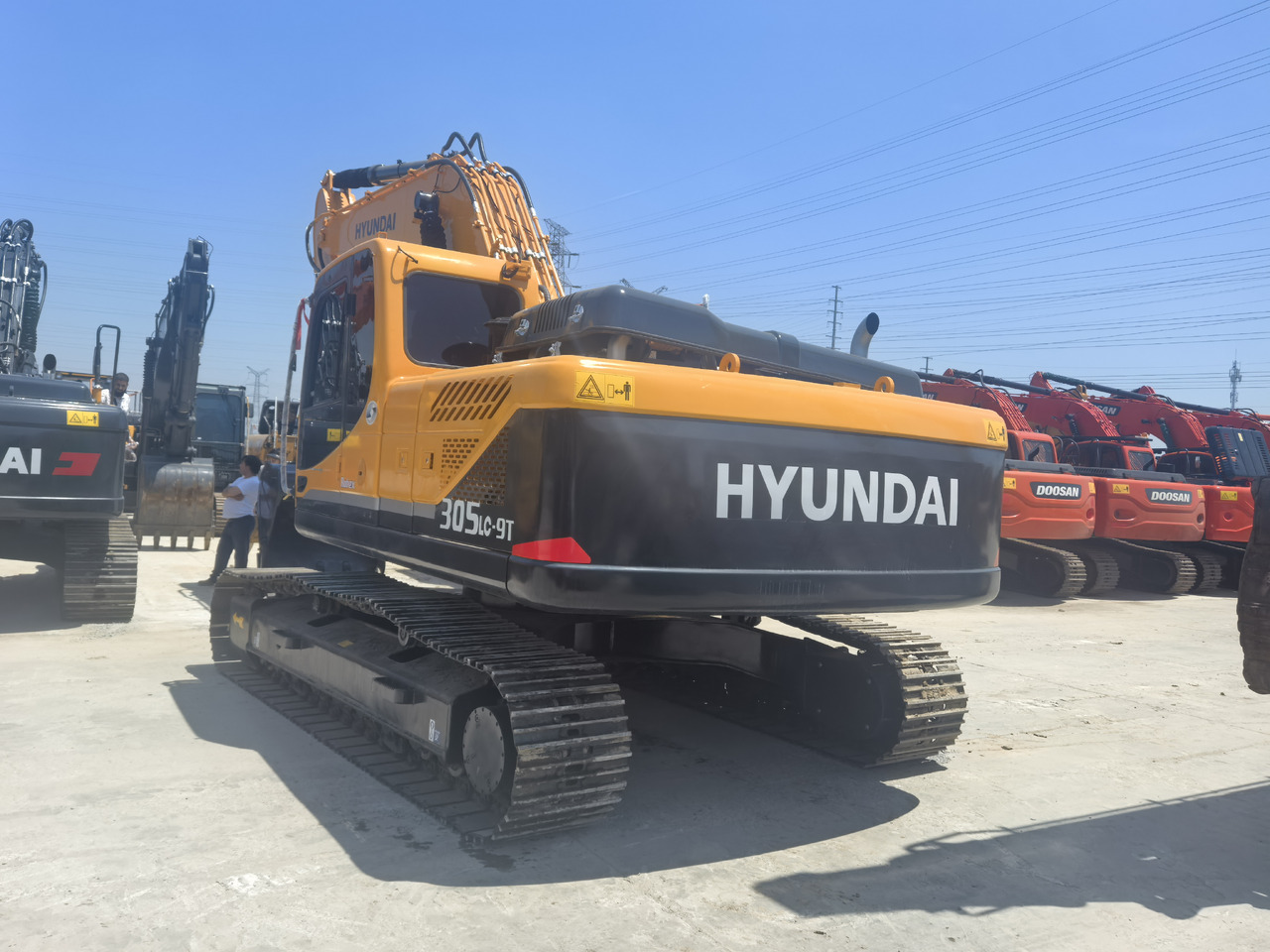 Hyundai R305LC-9T - Rupsgraafmachine: afbeelding 2 Hyundai R305LC-9T - Rupsgraafmachine: afbeelding 2