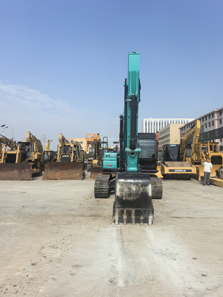 KOBELCO SK200 - Rupsgraafmachine: afbeelding 5 KOBELCO SK200 - Rupsgraafmachine: afbeelding 5