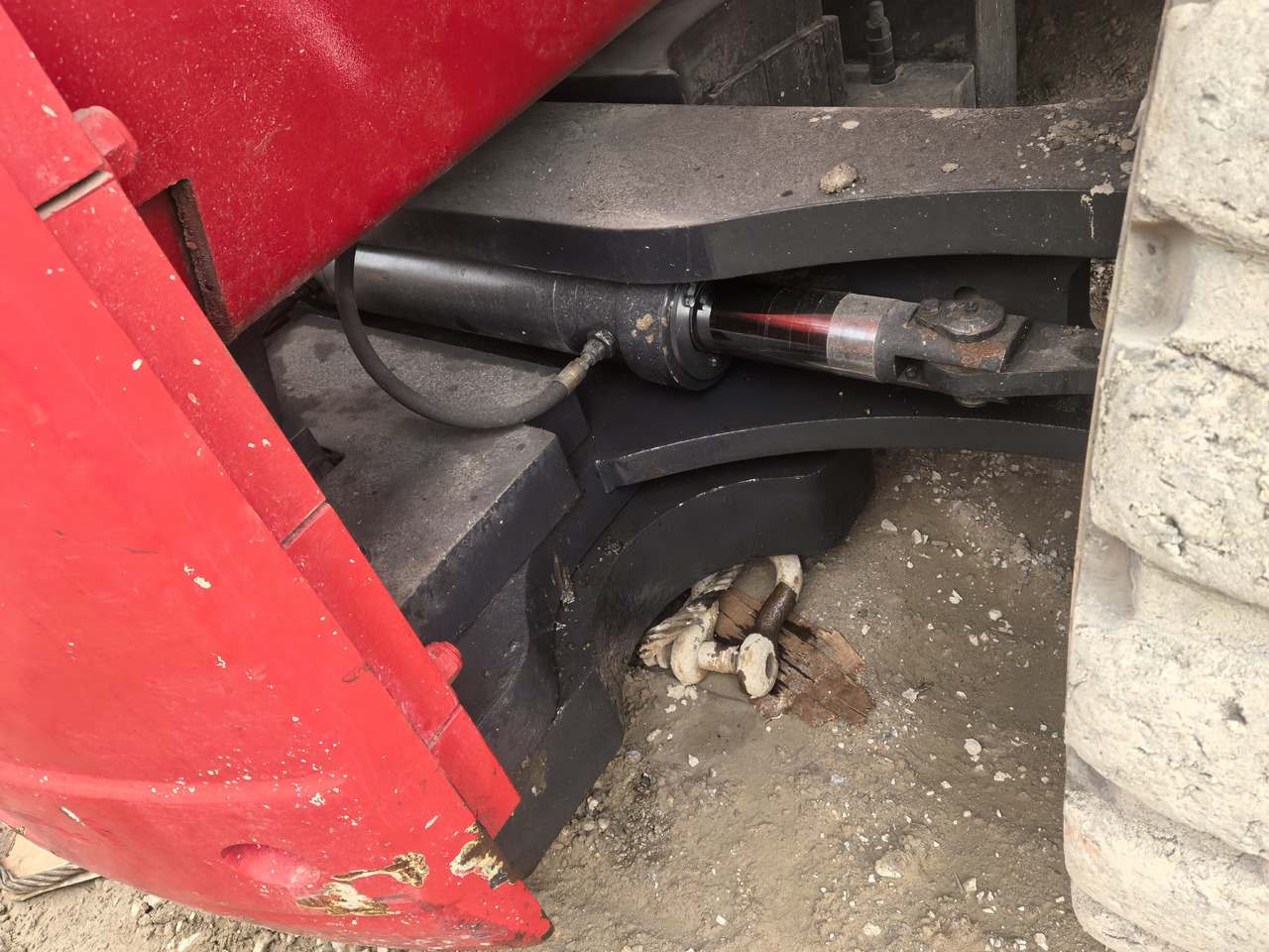 Reach stacker Kalmar DCD250-12LB: afbeelding 8 Reach stacker Kalmar DCD250-12LB: afbeelding 8