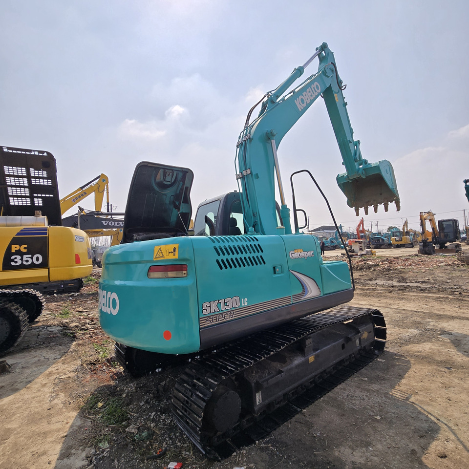 Kobelco SK130-8 - Rupsgraafmachine: afbeelding 2 Kobelco SK130-8 - Rupsgraafmachine: afbeelding 2