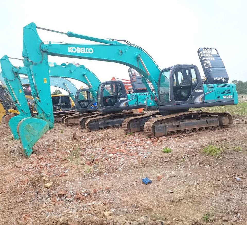 Kobelco SK250 - Rupsgraafmachine: afbeelding 2 Kobelco SK250 - Rupsgraafmachine: afbeelding 2