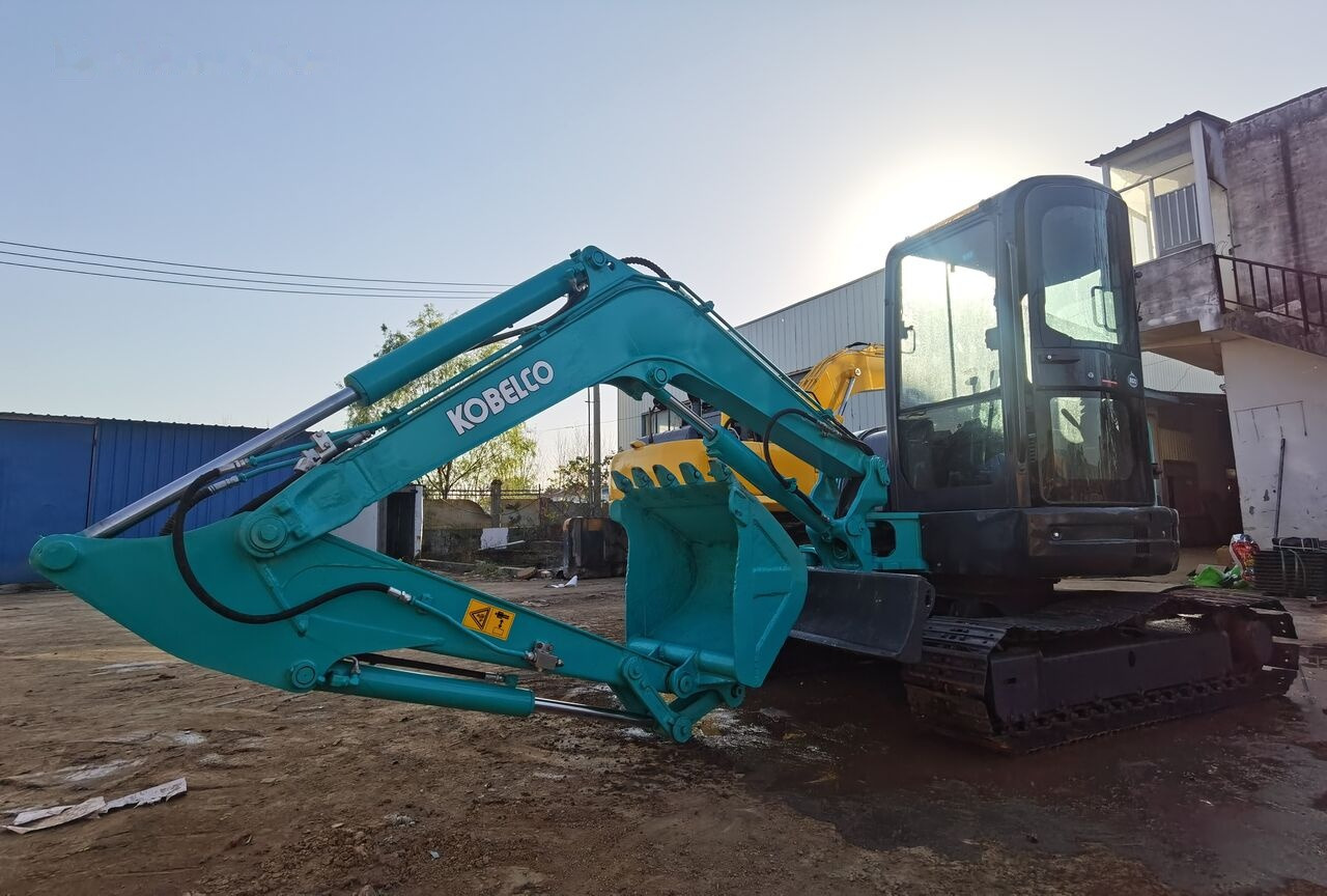Kobelco SK55 - Minigraafmachine: afbeelding 3 Kobelco SK55 - Minigraafmachine: afbeelding 3